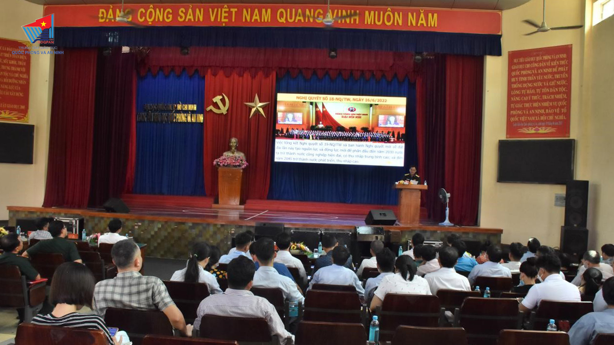 Quán triệt, học tập Nghị quyết Hội nghị lần thứ năm của Ban Chấp hành Trung ương Đảng khóa XIII