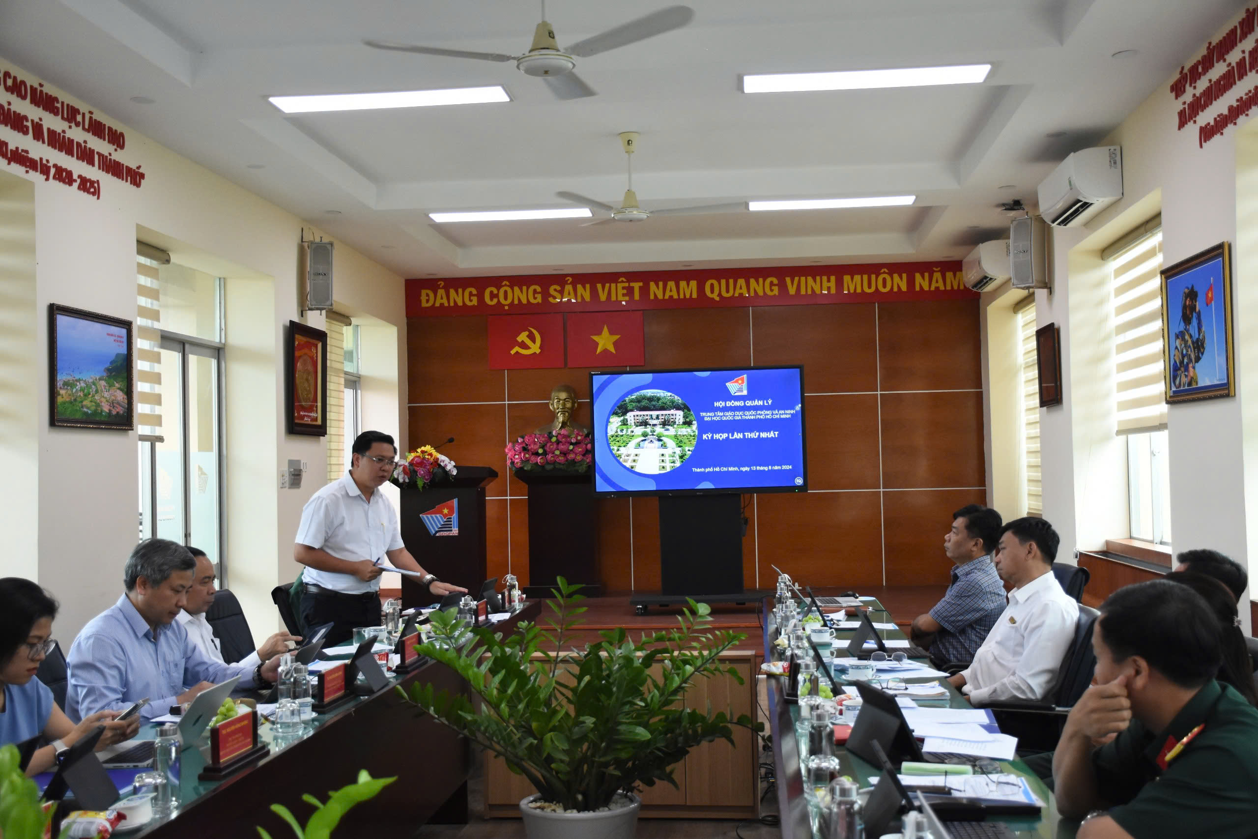 Lễ ra mắt và họp phiên thứ nhất Hội đồng Quản lý Trung tâm GDQPAN ĐHQG-HCM