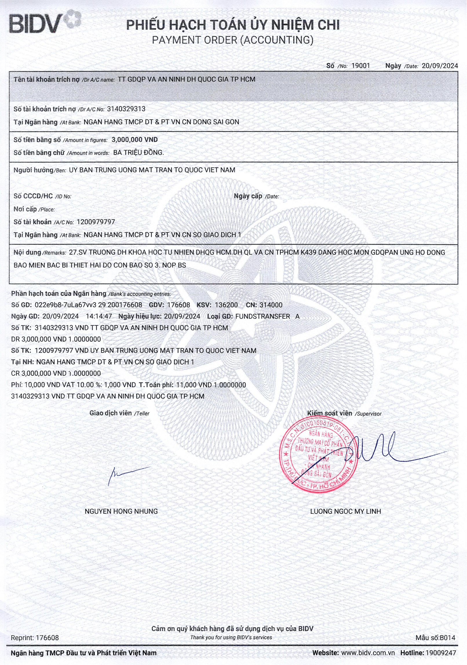 Tập thể cán bộ viên chức và sinh viên tại Trung tâm Giáo dục Quốc phòng và An ninh, ĐHQG-HCM tham gia cuộc vận động ủng hộ đồng bào bị ảnh hưởng bởi cơn bão số 3