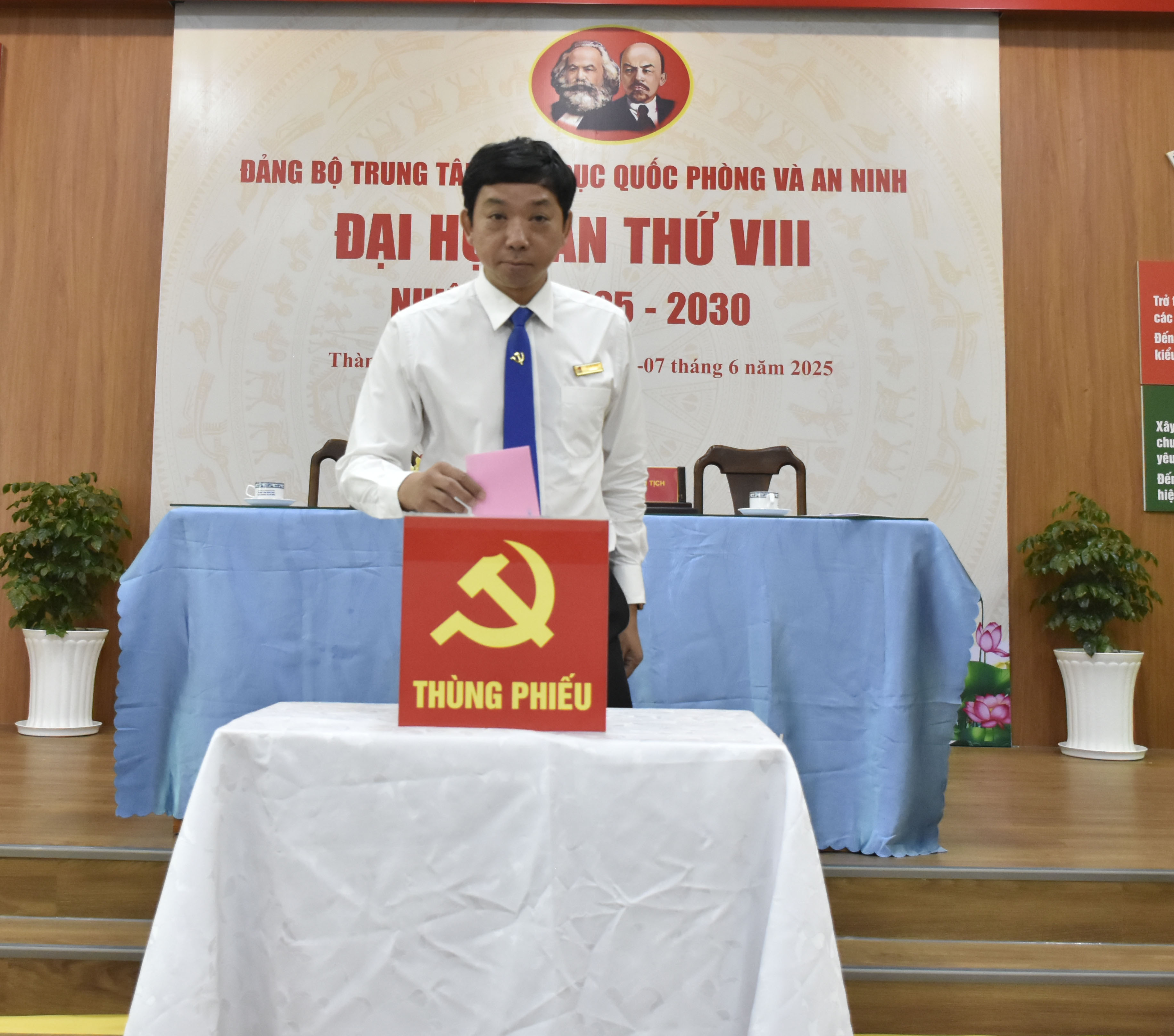 ĐẢNG BỘ TRUNG TÂM GIÁO DỤC QUỐC PHÒNG VÀ AN NINH TỔ CHỨC THÀNH CÔNG ĐẠI HỘI LẦN THỨ VIII, NHIỆM KỲ 2025-2030