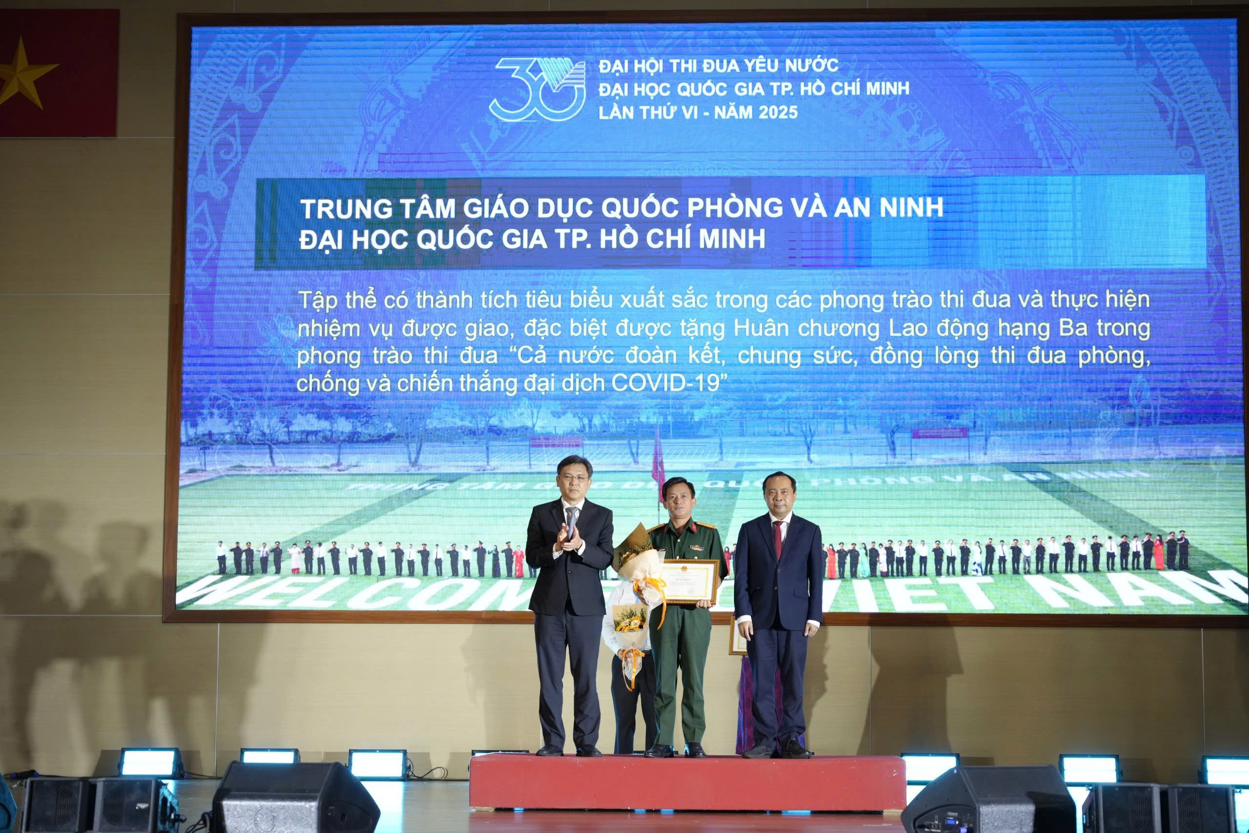 TRUNG TÂM GDQPAN, ĐHQG-HCM VINH DỰ ĐƯỢC TUYÊN DƯƠNG TẠI ĐẠI HỘI THI ĐUA YÊU NƯỚC ĐHQG-HCM LẦN THỨ VI NĂM 2025
