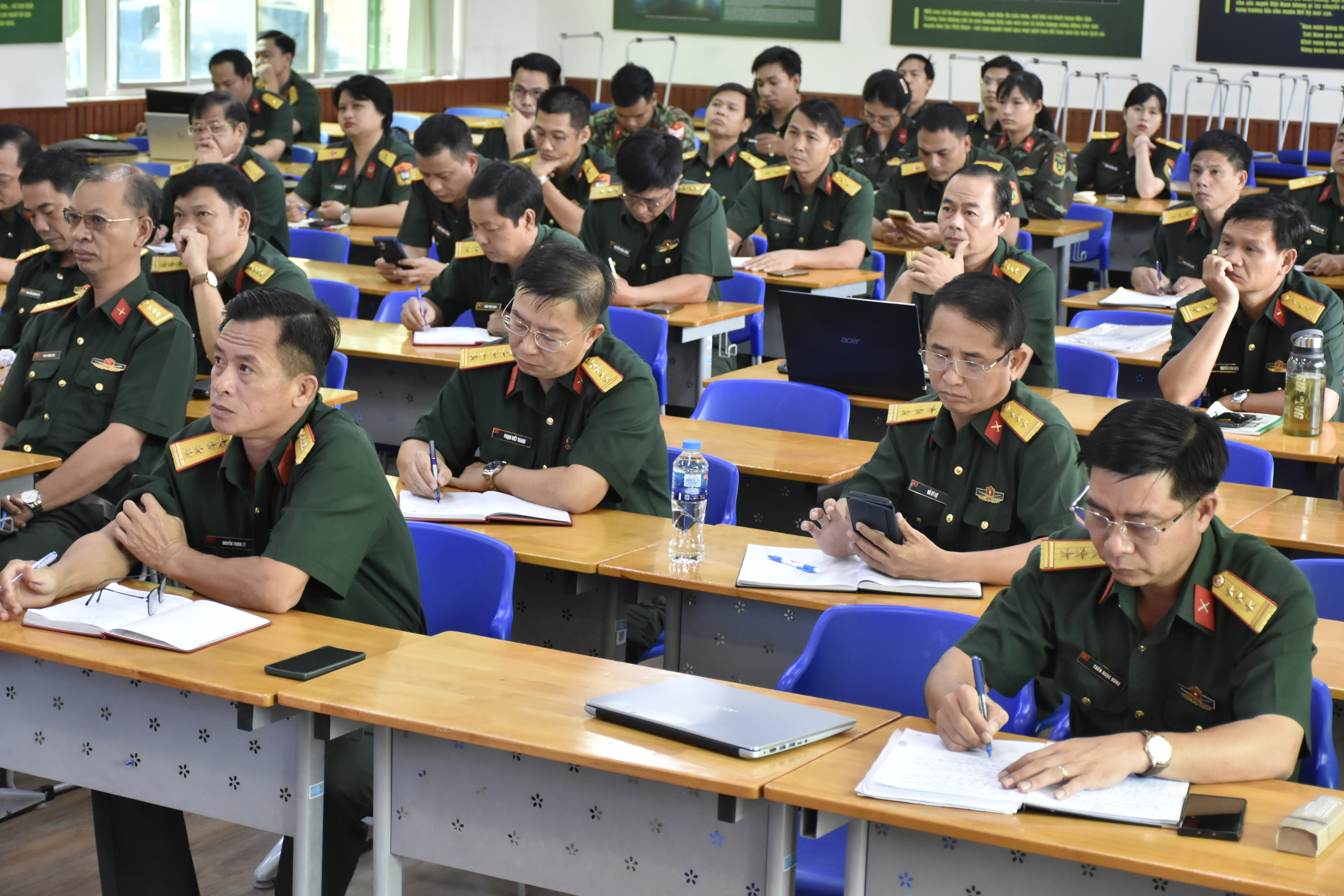 TRUNG TÂM GIÁO DỤC QUỐC PHÒNG VÀ AN NINH TỔ CHỨC TẬP HUẤN GIẢNG VIÊN NĂM 2025